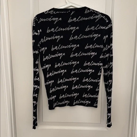 Balenciaga Black and White Script Knit - Picture 10 of 10
